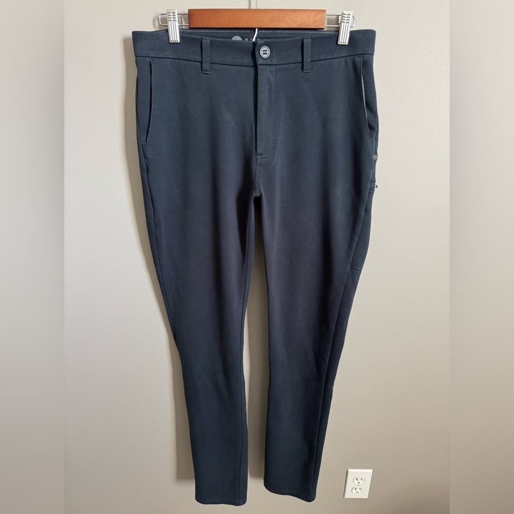 Vuori Athletic Slim Fit Pant 32